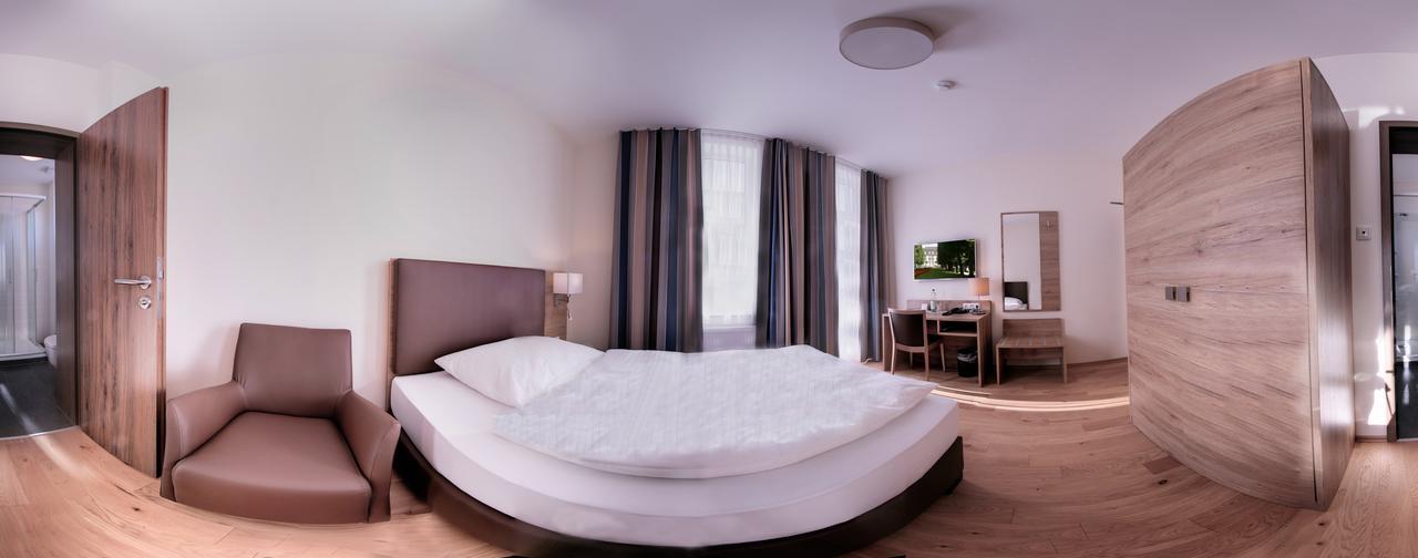 באד פירמונט Hotel Heldt מראה חיצוני תמונה
